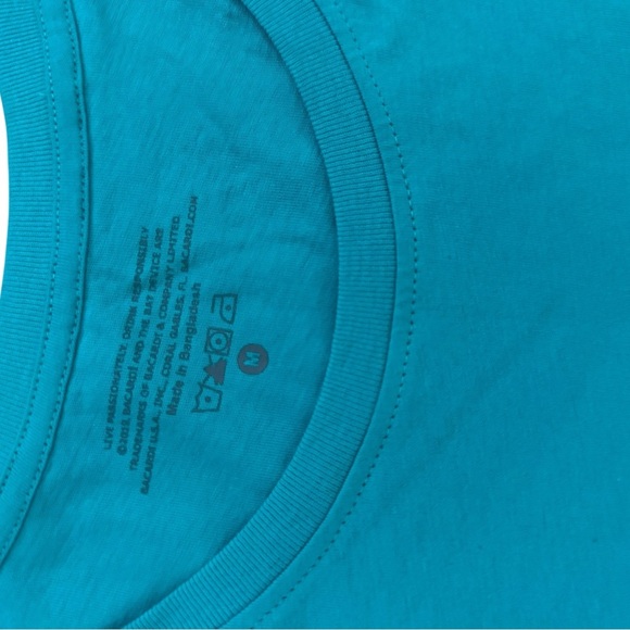 Bacardi Tropical Graphic T-Shirt – Size Medium - Picture 3 of 3